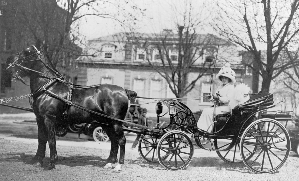 Phaeton carriage 1911